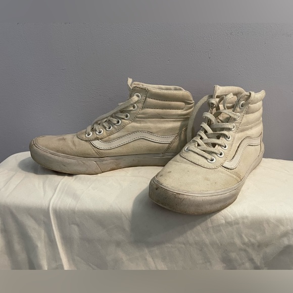 Sk8-Hi White Vans Women’s 6 - Picture 8 of 9